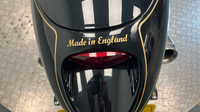 Norton Commando 961 SE